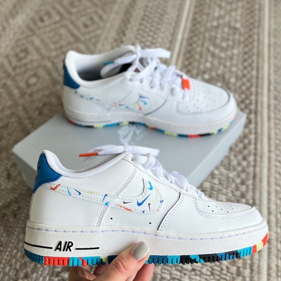 Nike Air Force 1 LV8 GS Multicolor Sneakers Size 4.5 Youth W/Original Box - Picture 2 of 16